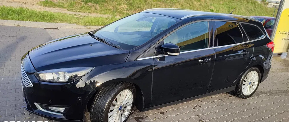 samochody osobowe Ford Focus cena 39500 przebieg: 242300, rok produkcji 2015 z Tychy